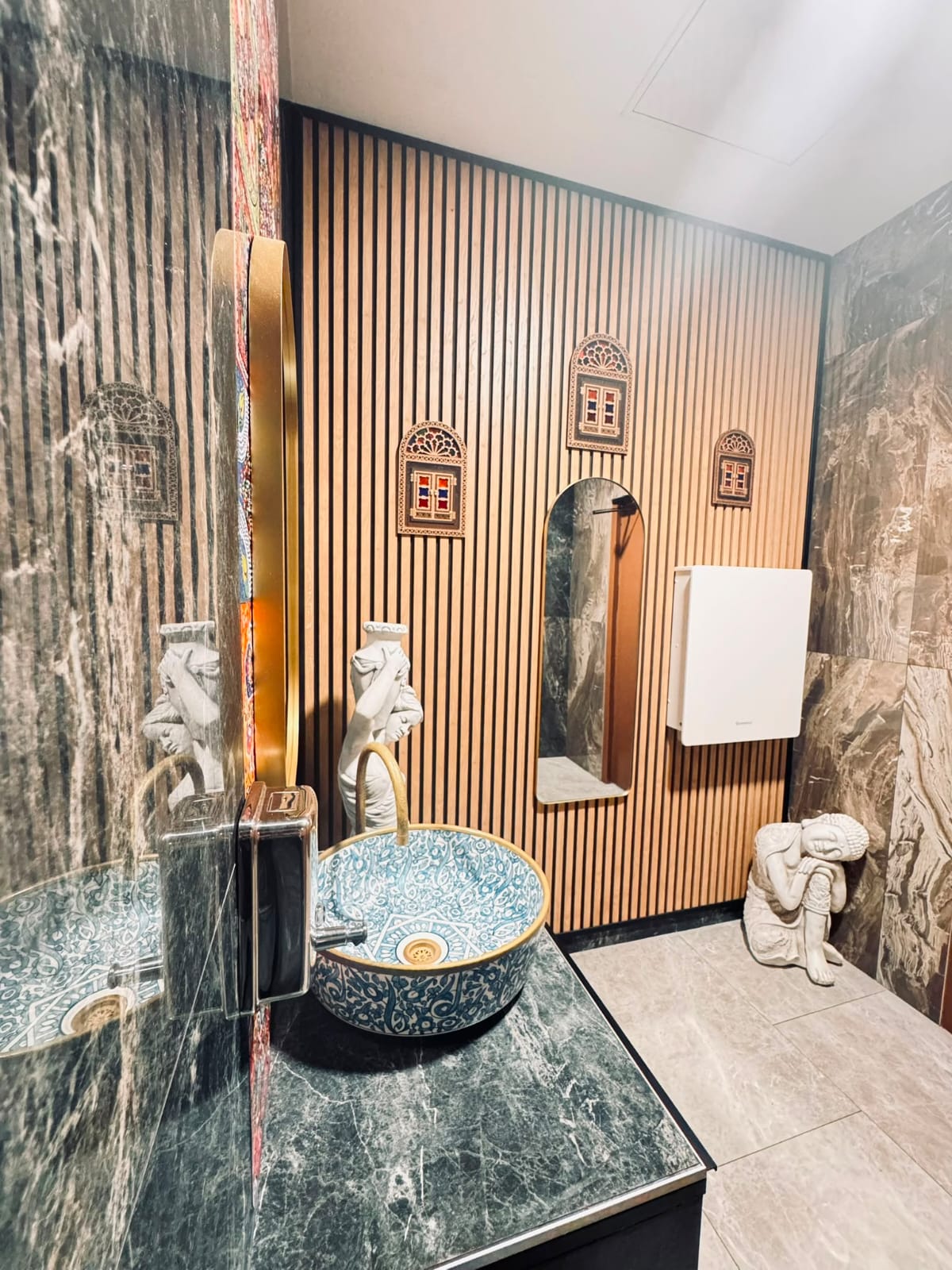 Vue intérieure du restaurant Samsara
